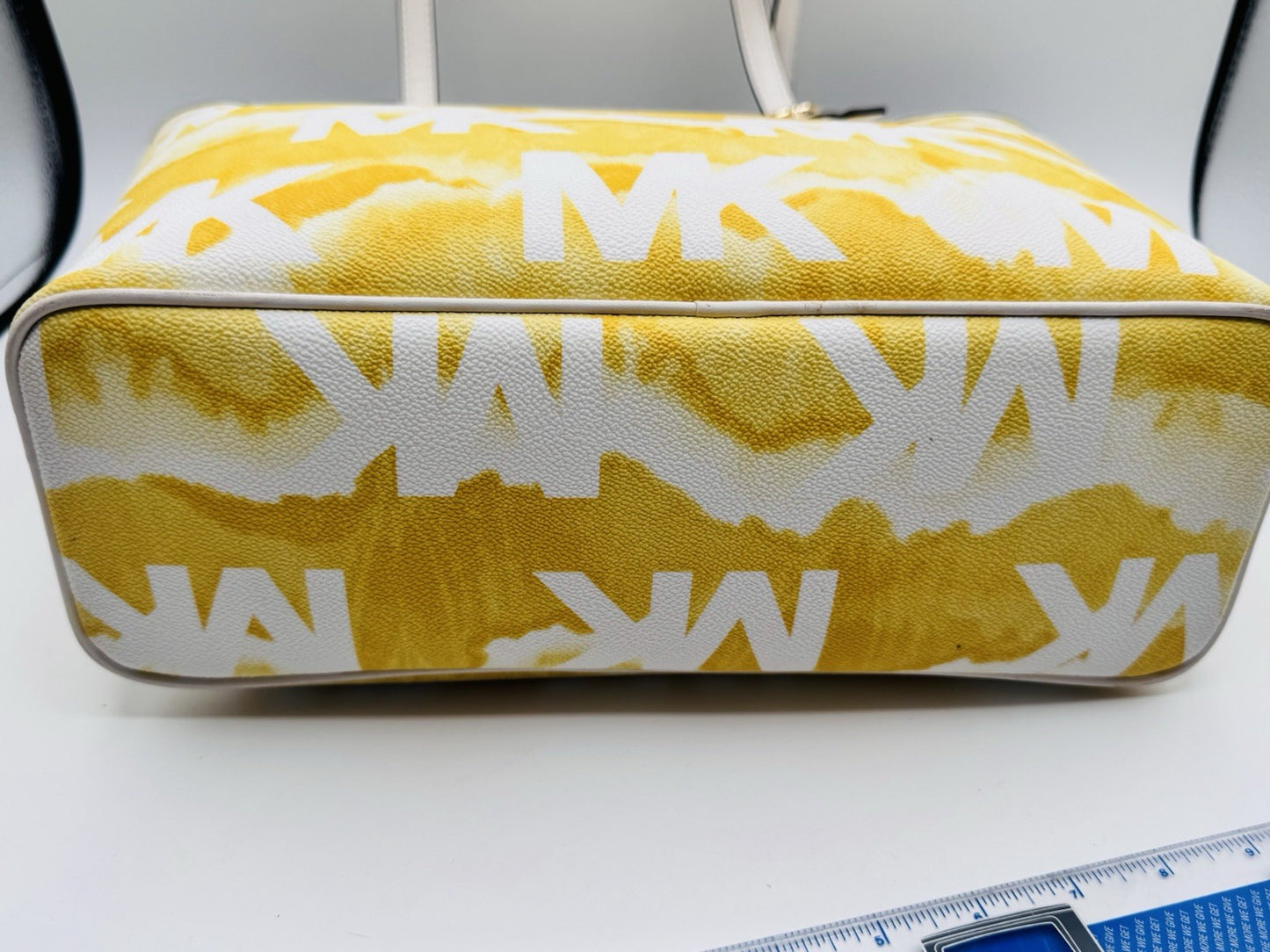 Michael Kors Jet Set Travel Medium Carryall Tote Buttercup Multi Tie Dye Yellow