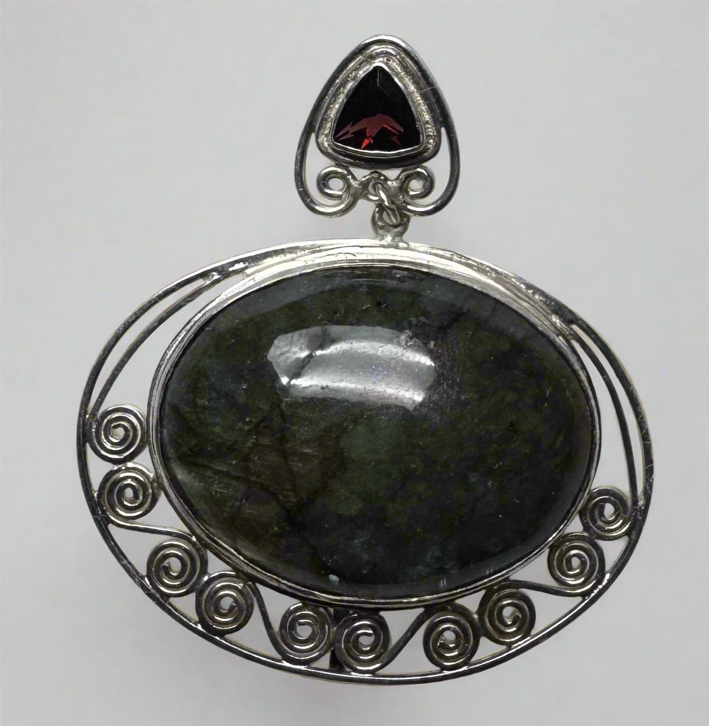Sajen Sterling Silver Labradorite & Garnet Pendant Brooch