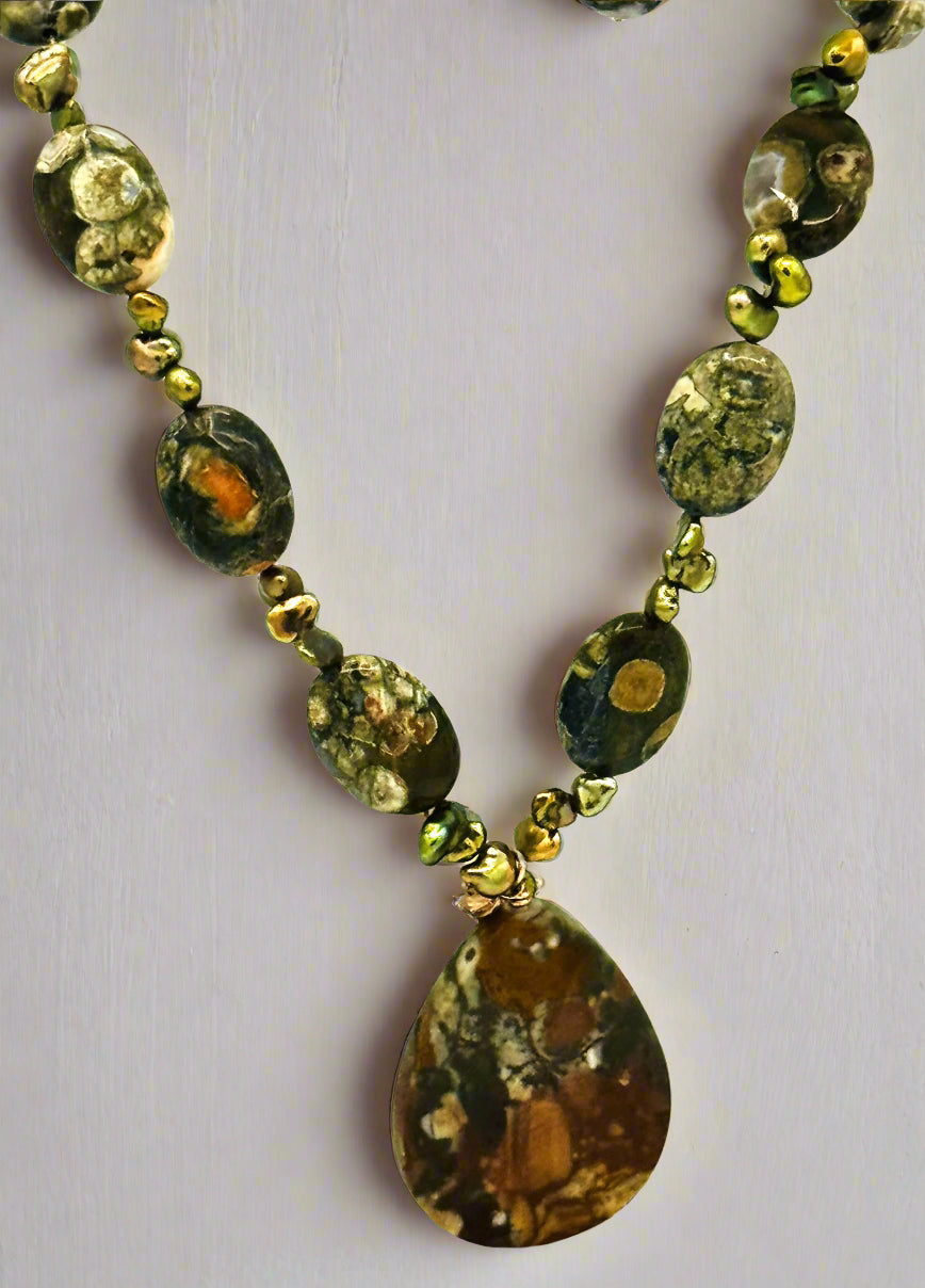 Ocean Jasper & Shell Bead Necklace and Earring Set – 14/20 Gold over Sterling (GF)