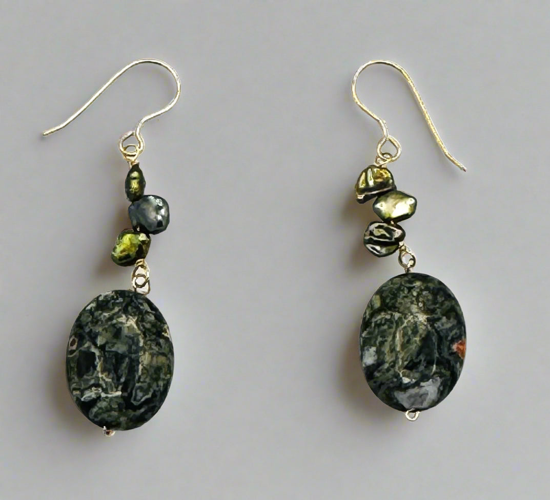 Ocean Jasper & Shell Bead Necklace and Earring Set – 14/20 Gold over Sterling (GF)