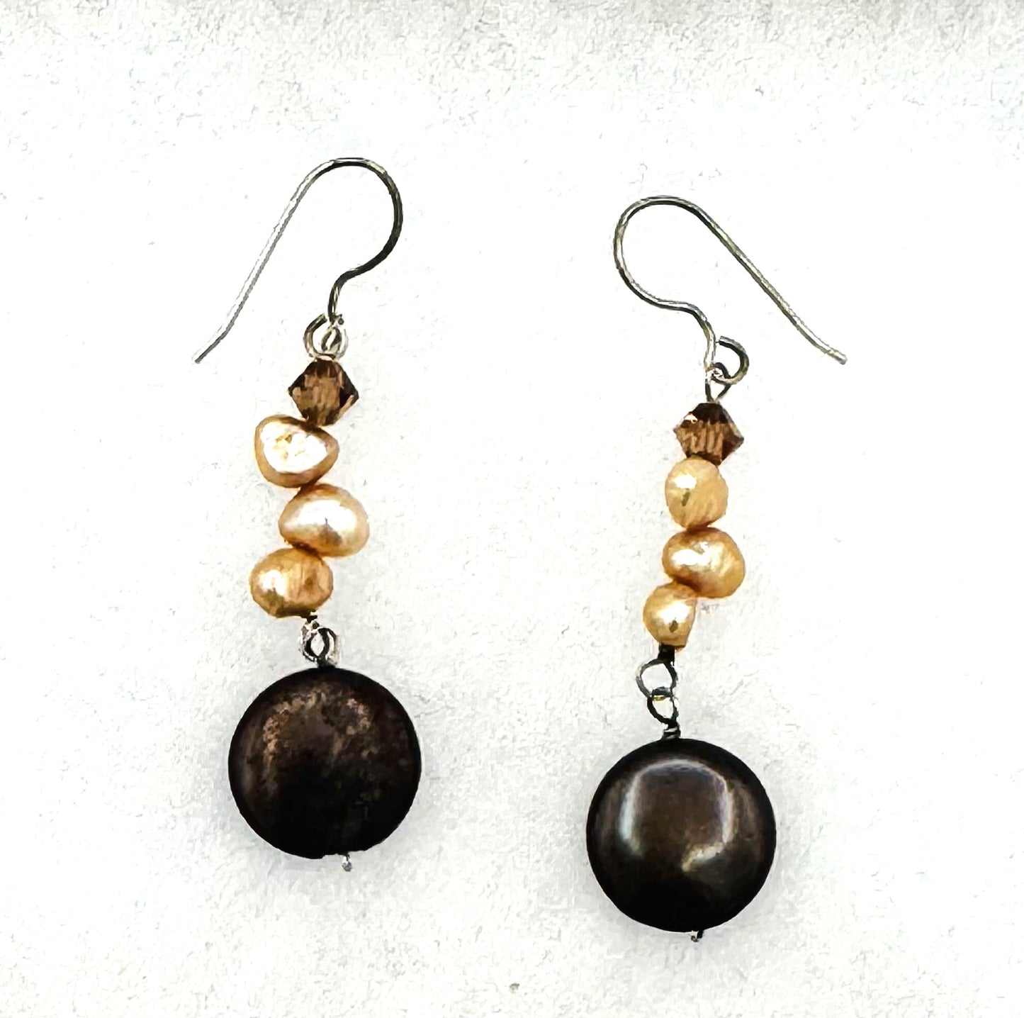 Earthy Elegance: Smoky Quartz & Freshwater Pearl Necklace & Earring Set (Gold Over SS)
