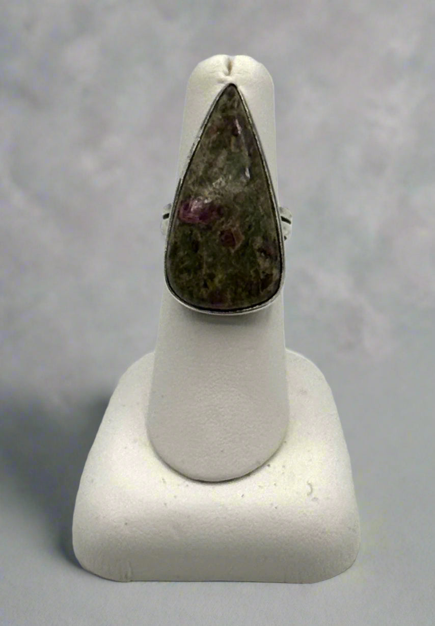 Sterling Silver Teardrop Ring with Natural Stone – Size 7
