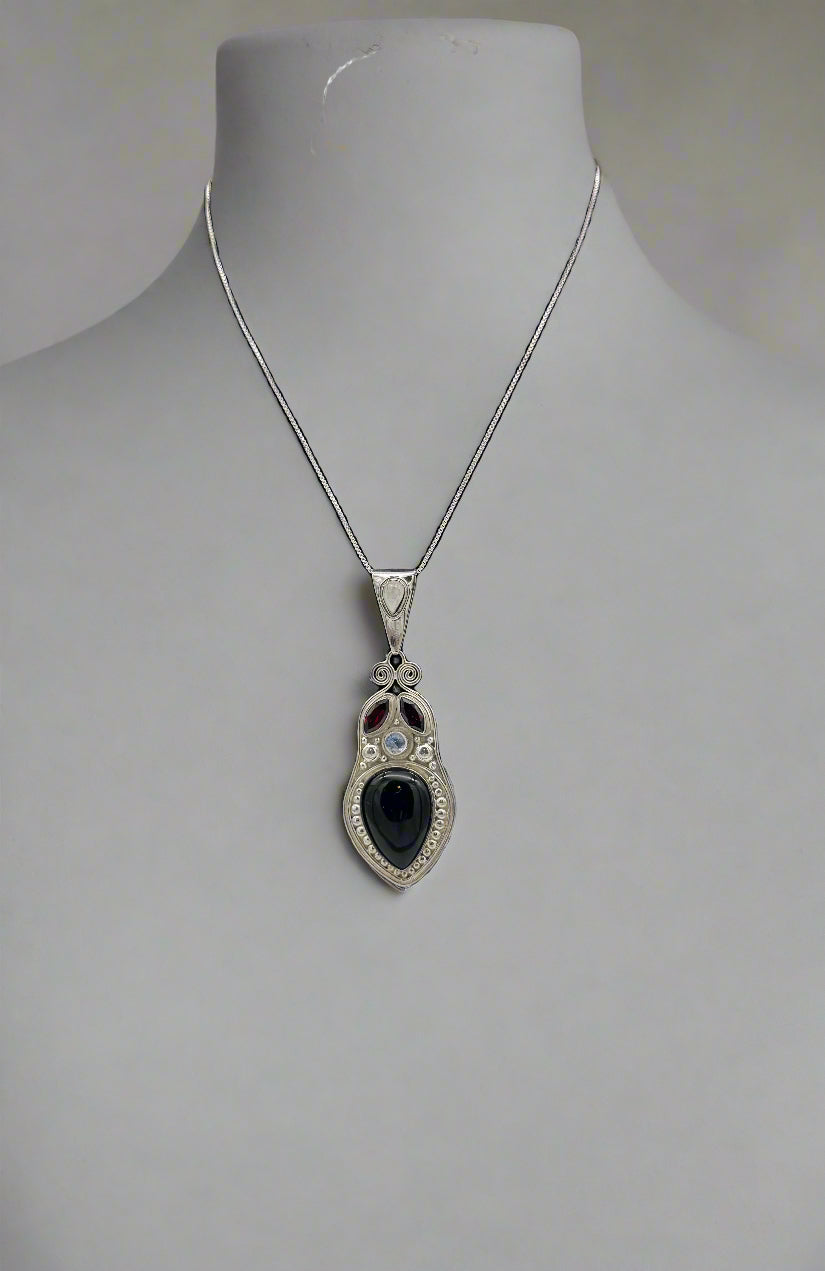 Vintage Sterling Silver Pendant Necklace with Multi-Gem Design – 18”