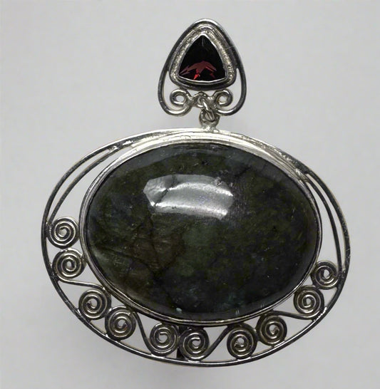 Sajen Sterling Silver Labradorite & Garnet Pendant Brooch