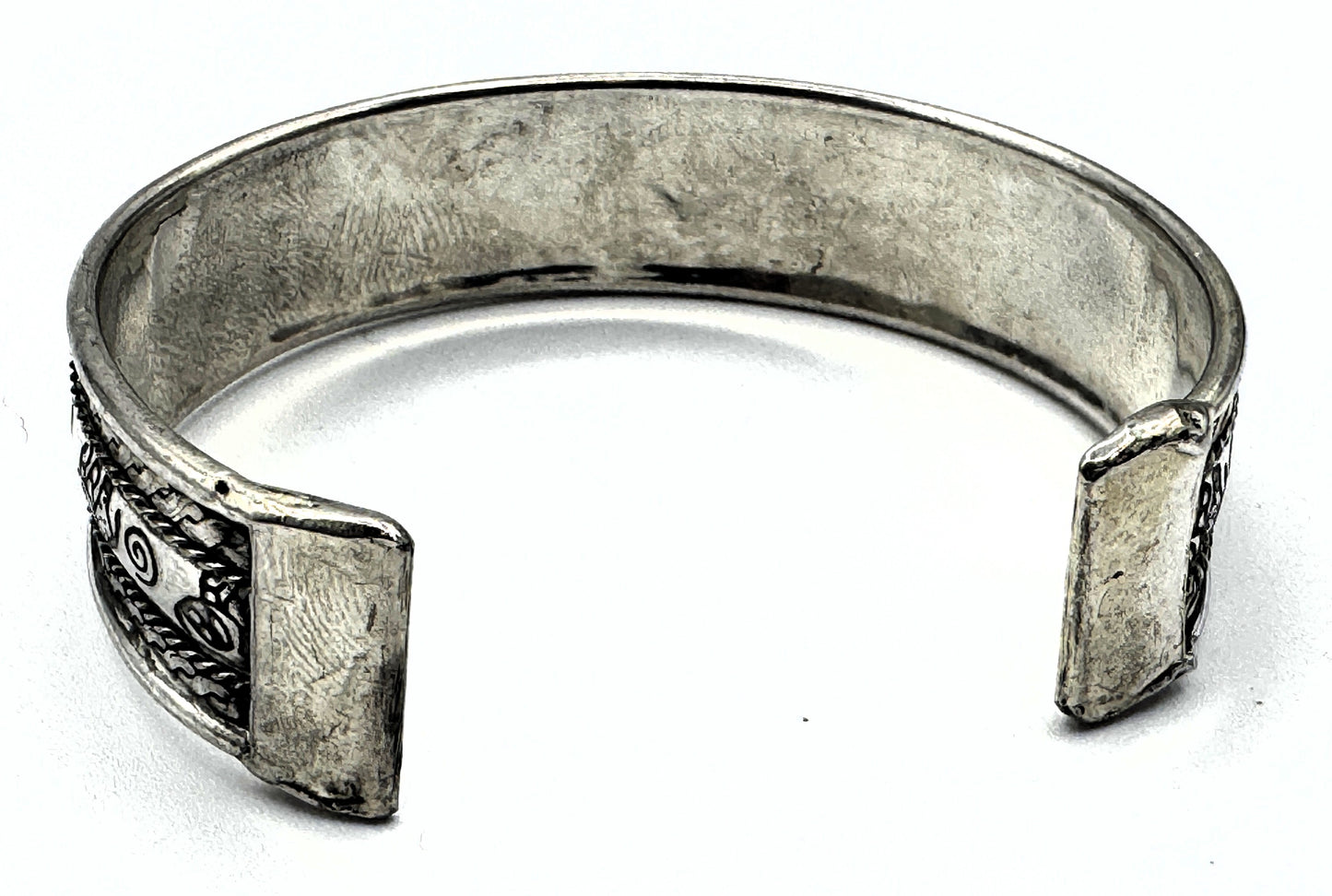 Elephant Cuff Bracelet – Etched Tribal Style