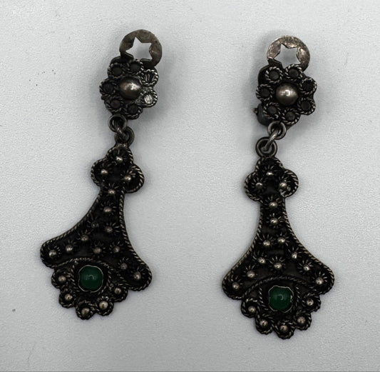 Mid-Century 800 Silver Filigree Clip-On Earrings with Peking Green Glass